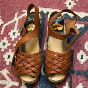 Size 36 Swedish Hasbeens Clog Sandals